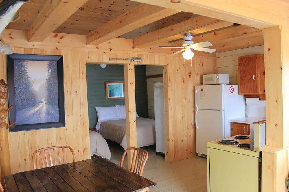 Mashkinonje Lodge Lavigne Esterno foto